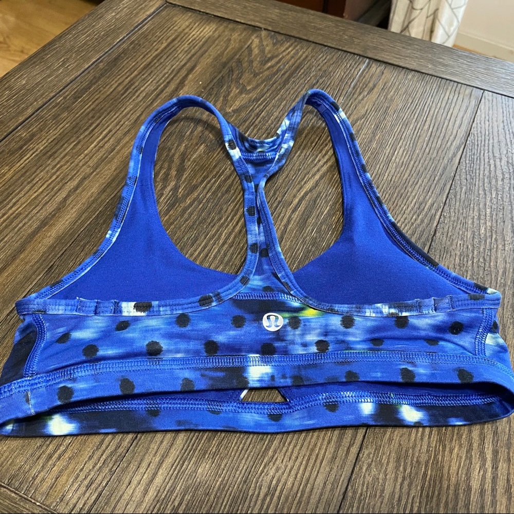 Lululemon bra - Picture 2 of 4
